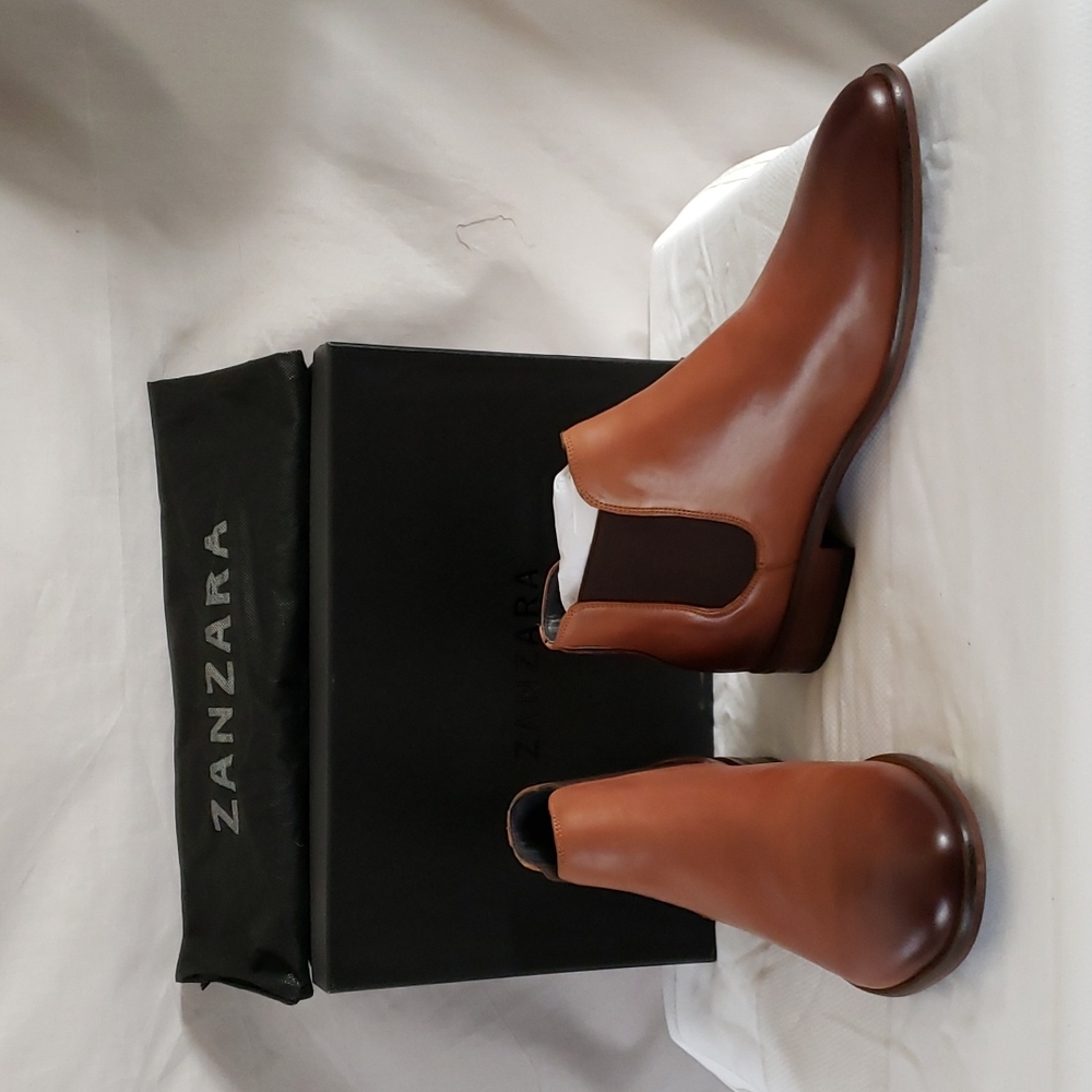 NEW Zanzara Matala Leather Chelsea Boot